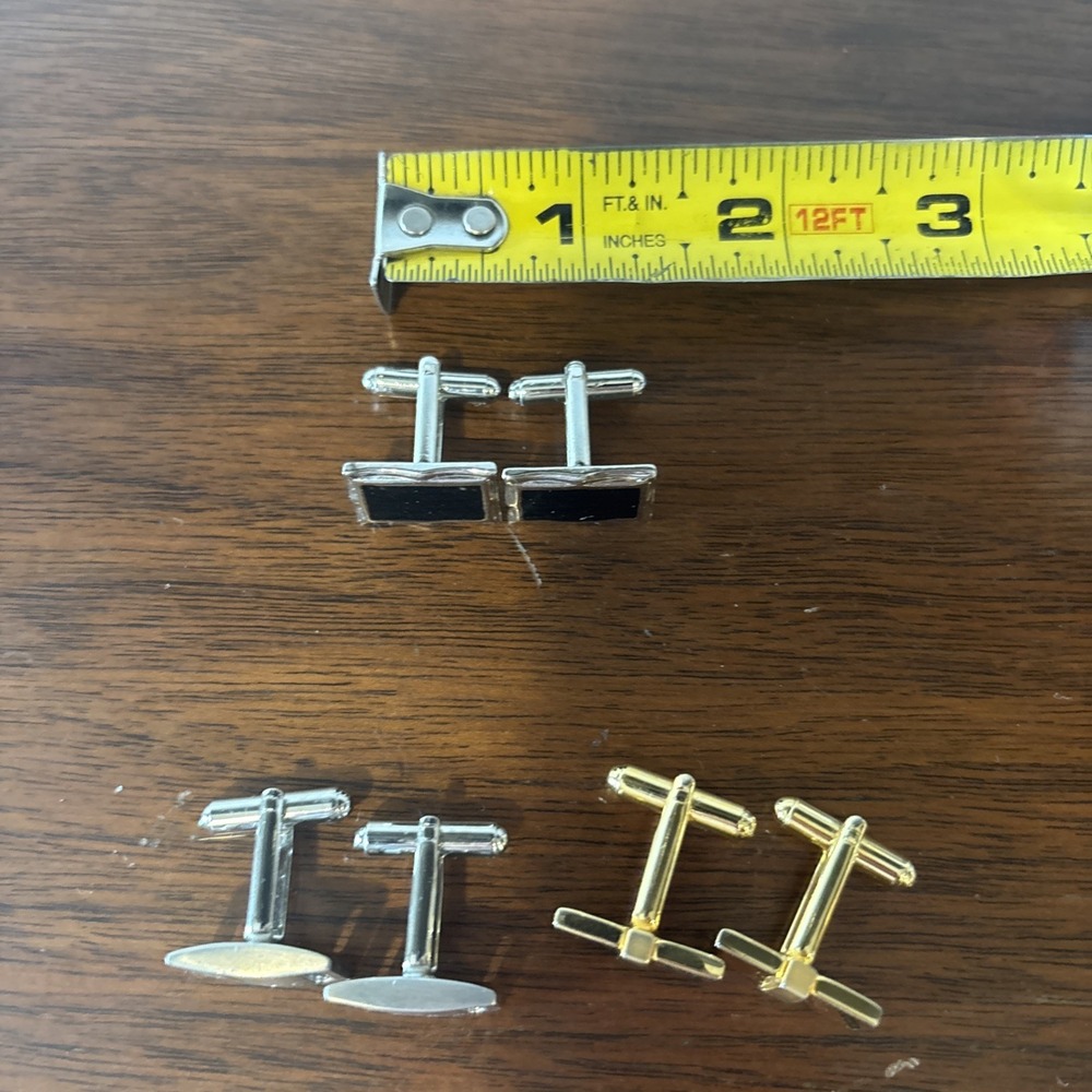 Three Sets Of Cufflinks Cold And Silver Colored - Picture 6 of 6